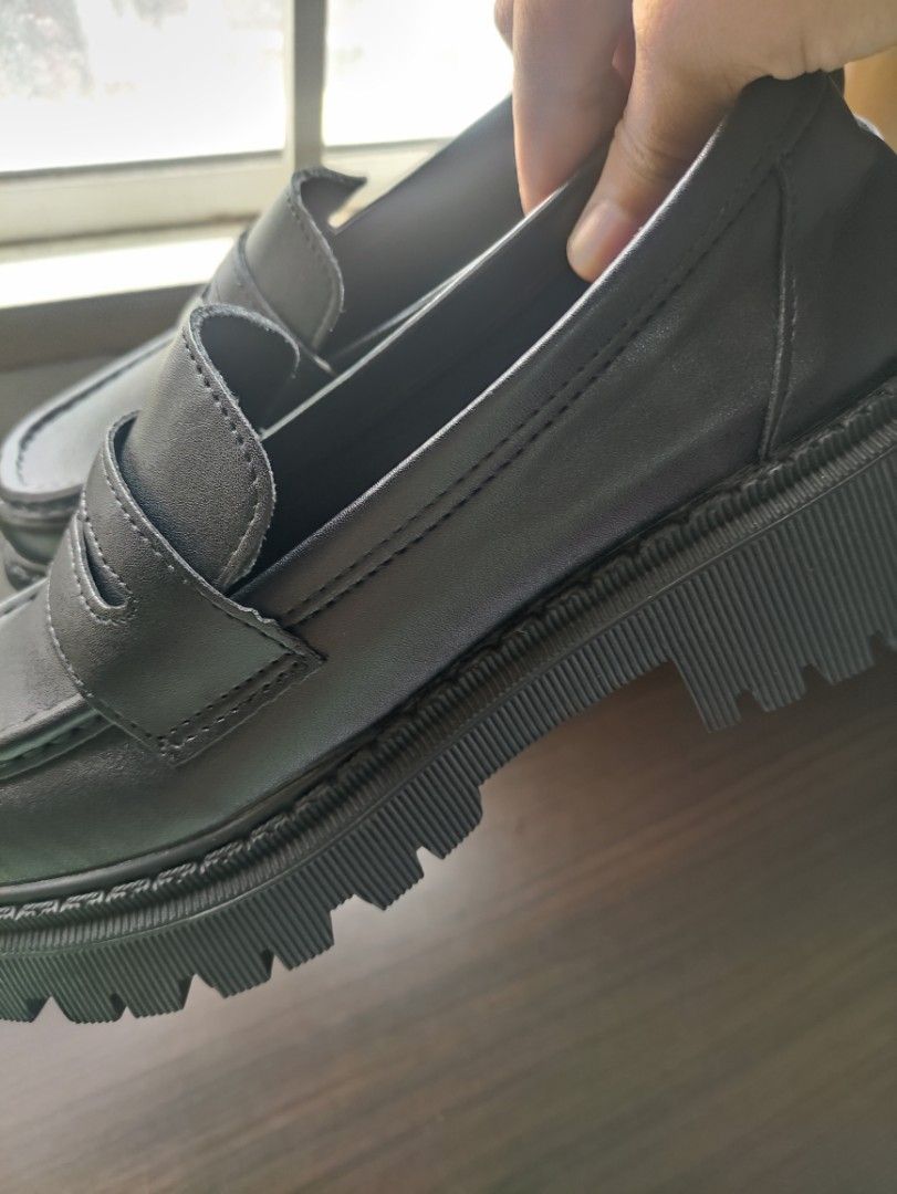 Total 96+ imagen prada chunky loafers dupe Abzlocal.mx