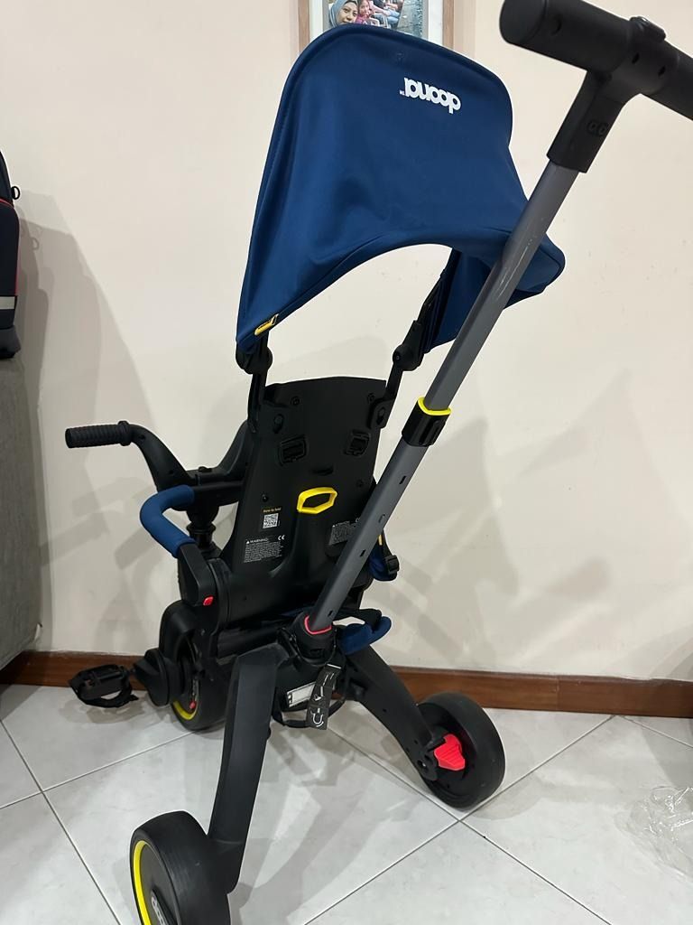 Doona trike S3, Babies & Kids, Going Out, Other Babies Going Out Needs