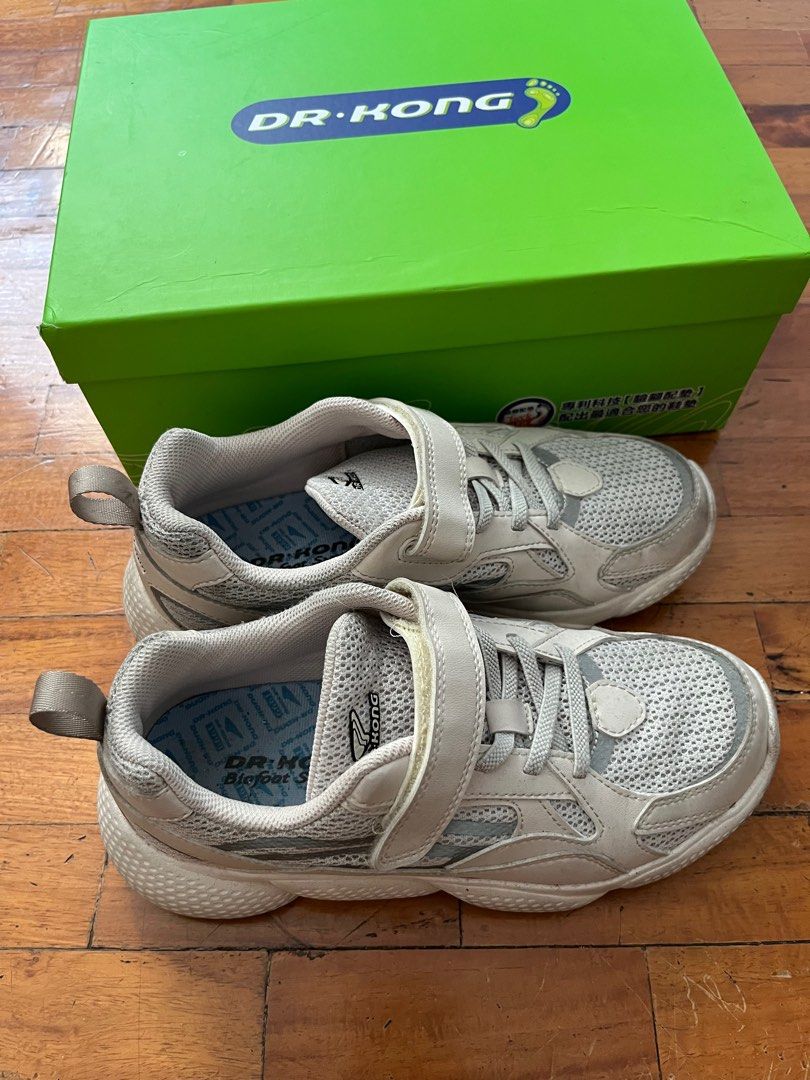 Dr. Kong Rubber shoes, Babies & Kids, Babies & Kids Fashion on Carousell