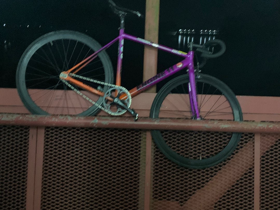 Engine 11 fixie full bike, Sports Equipment, Bicycles & Parts, Bicycles