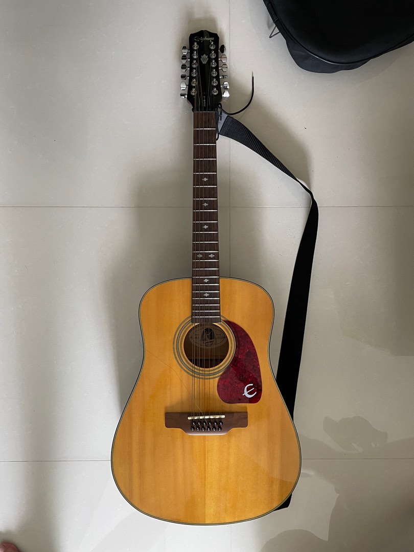 washburn 12 string acoustic guitar