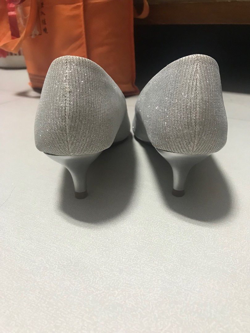 Wedding heels short best sale