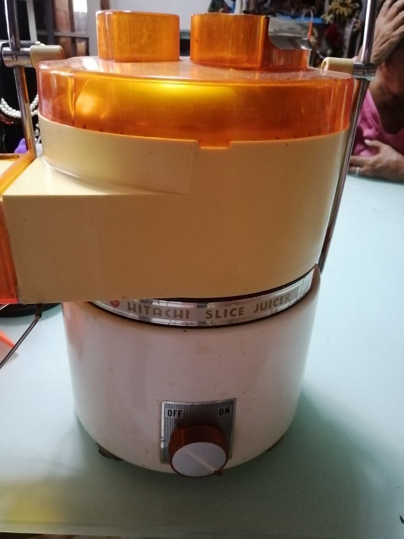 Hitachi brand japan💕110v (Category: Juicers, Blenders & Grinders) located in Cavite. Submitted by mamamia73 (Listing ID 1200938614, Image 1). Description: heavy duty juicer from. japan need transformer 110v.