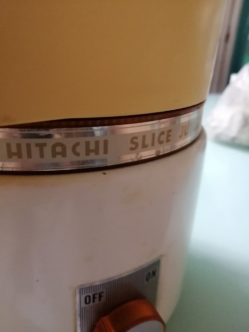 Hitachi brand japan💕110v (Category: Juicers, Blenders & Grinders) located in Cavite. Submitted by mamamia73 (Listing ID 1200938614, Image 2). Description: heavy duty juicer from. japan need transformer 110v.
