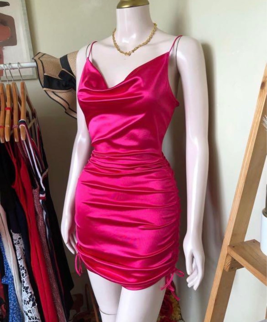 H&m pink deals satin dress