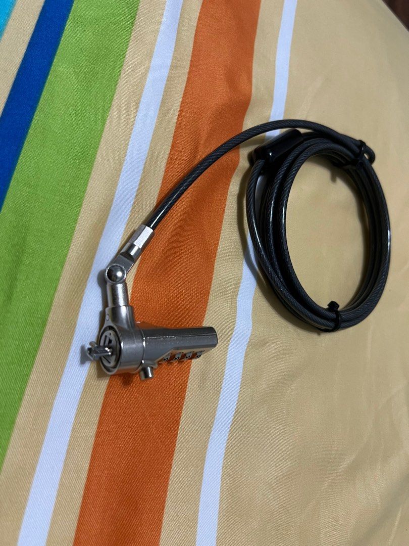 HP laptop combination lock, Computers & Tech, Parts & Accessories