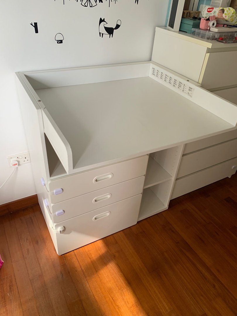IKEA SMASTAD Changing Table, Babies & Kids, Baby Nursery & Kids