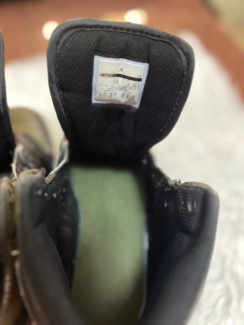 j1 mid green toe