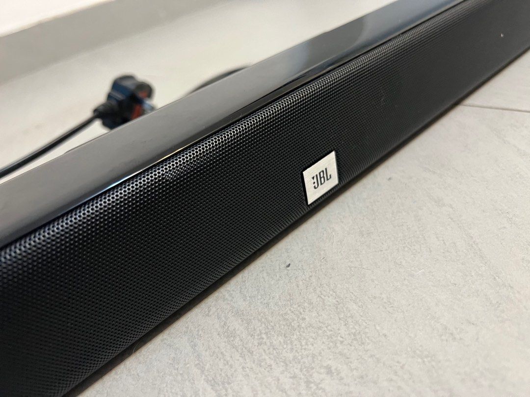 JBL soundbar cinema STV106 Soundbar