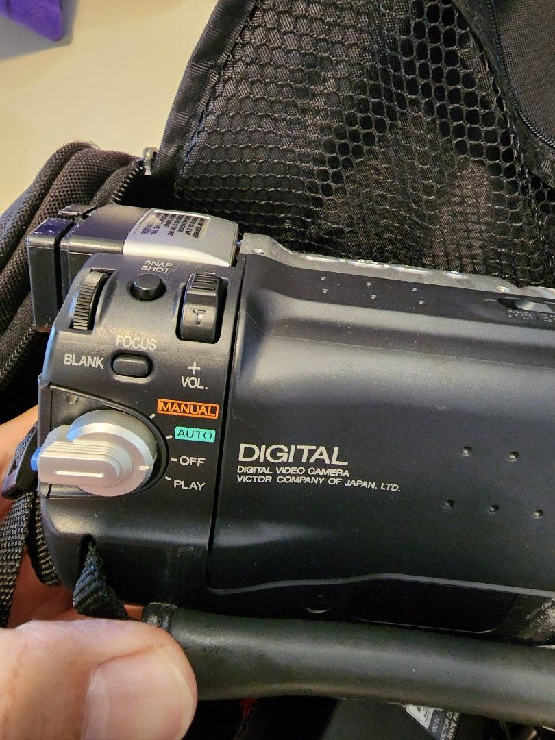 JVC video camera vintage cassette recorder, Photography, Video Cameras on Carousell