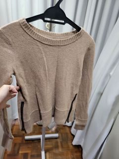 Knitwears top