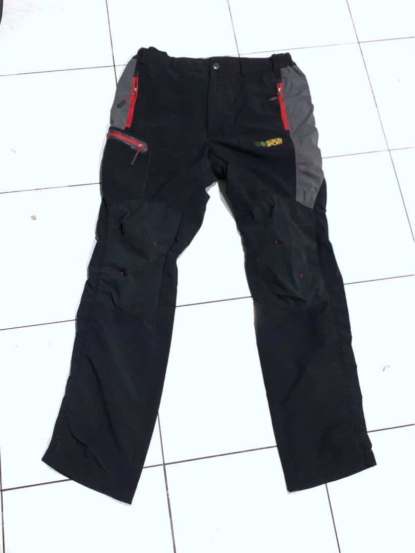 MAMMUT HIKING PANTS (34-36)., Sports Equipment, Hiking & Camping on  Carousell