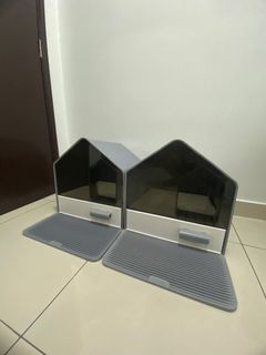 Large House Hooded Litter Box