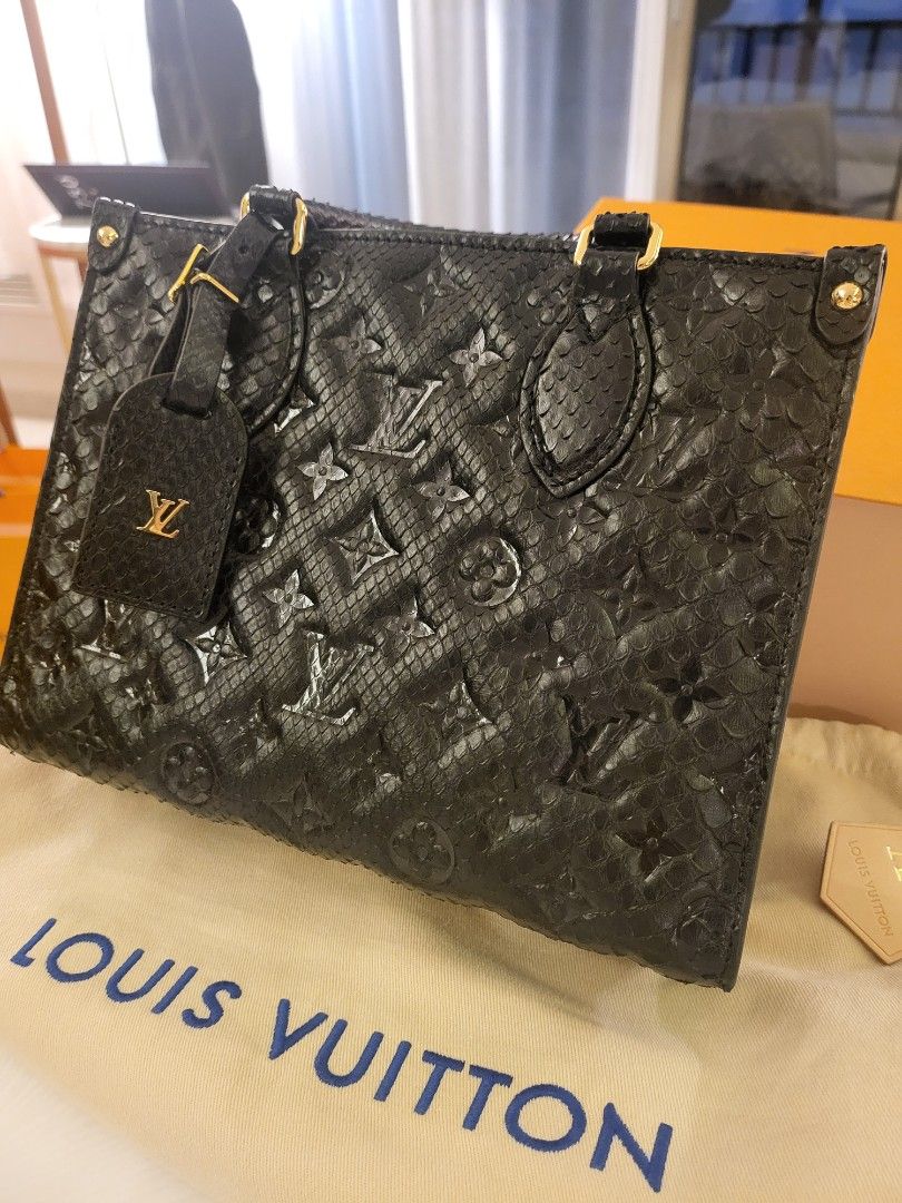 Louis Vuitton, Bags, Onthego Pm Louis Vuitton Tote