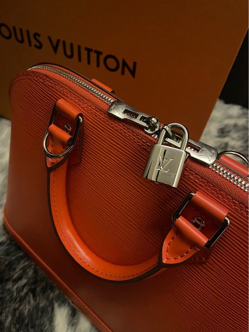 Louis-Vuitton-Epi-Alma-PM-Hand-Bag-Pimont-Orange-M40623