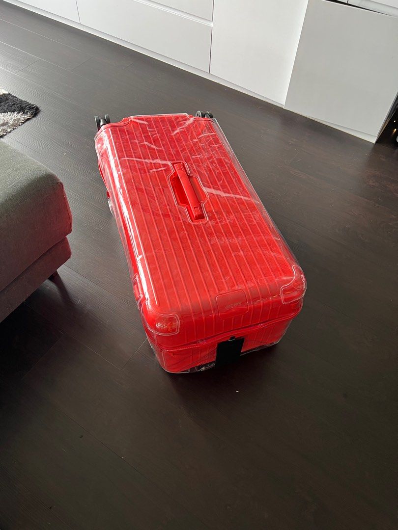 Rimowa 2025 trunk red