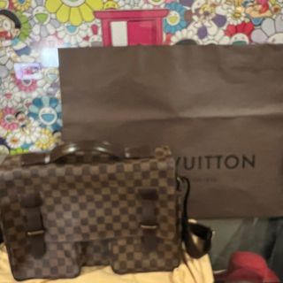 (Category: ) located in . Submitted by superunicorn123 (Listing ID 1200937773, Image 1). Description: .