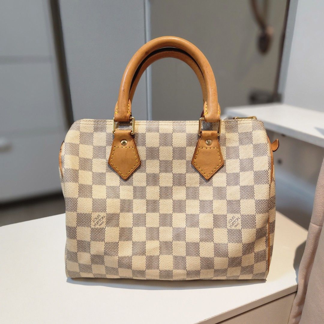 Korea Louis Vuitton Bag Class A, Women's Fashion, Bags & Wallets, Purses &  Pouches on Carousell