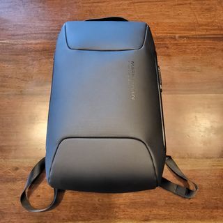 Mark Ryden Business Backpack Anti-theft with USB charging pass through