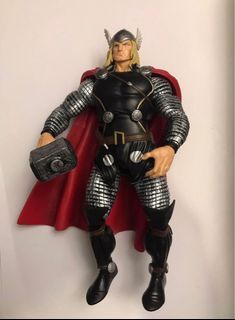MARVEL LEGENDS ULTIMATE THOR 6 inch DISNEY STORE 5 pack EXCLUSIVE