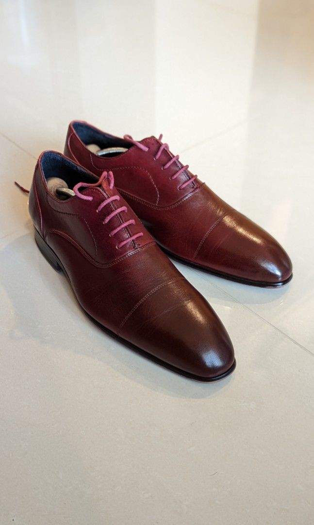Mens burgundy top oxford dress shoes