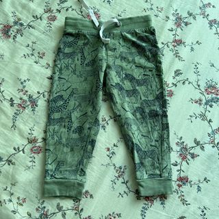 (Category: ) located in . Submitted by jaja12 (Listing ID 1200831007, Image 1). Description: .