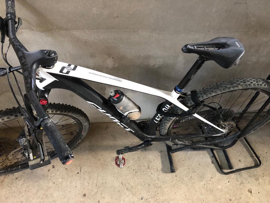 Ghost lector online frameset