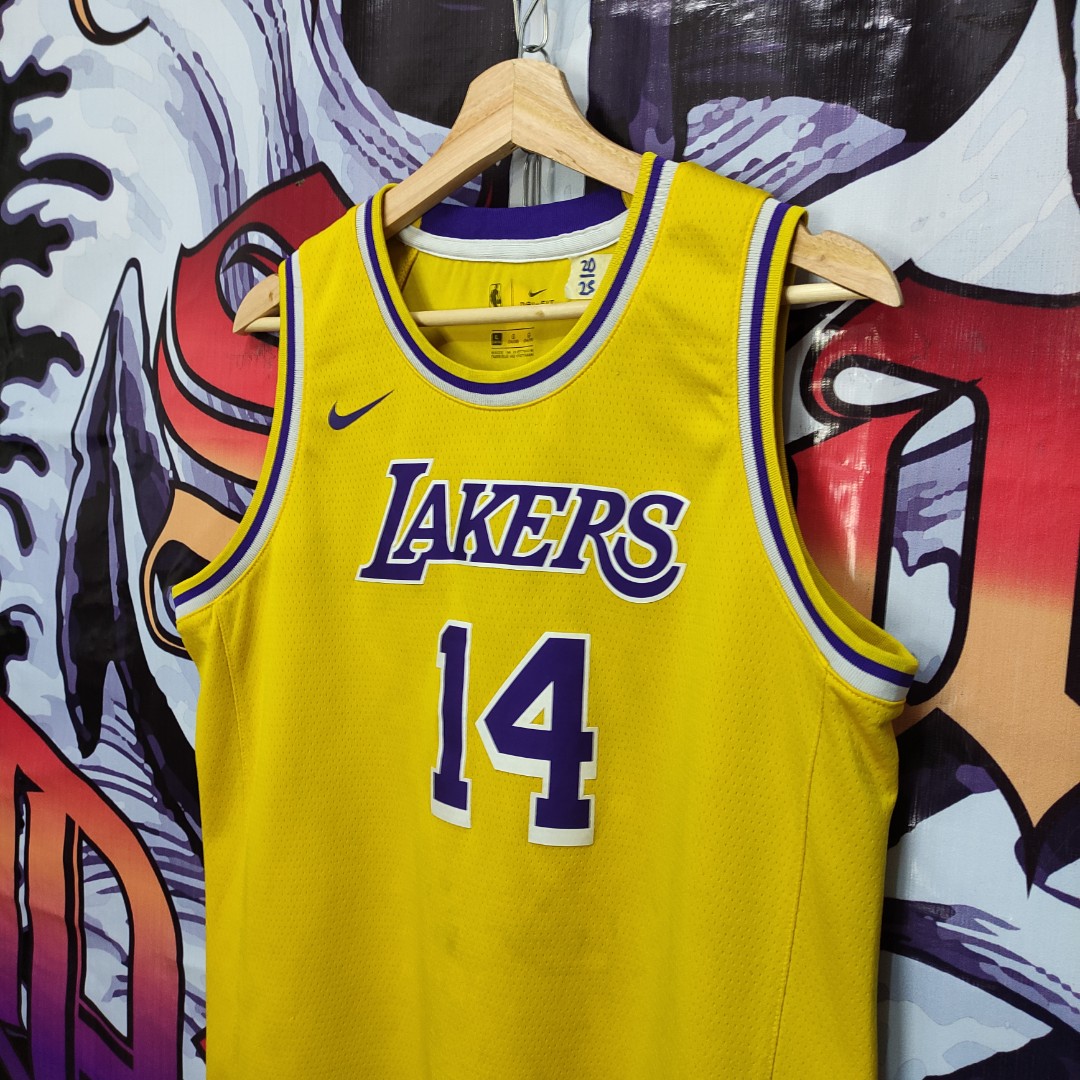 NBA Kobe Bryant Los Angeles Lakers Away Jersey, Men's Fashion, Tops & Sets,  Tshirts & Polo Shirts on Carousell