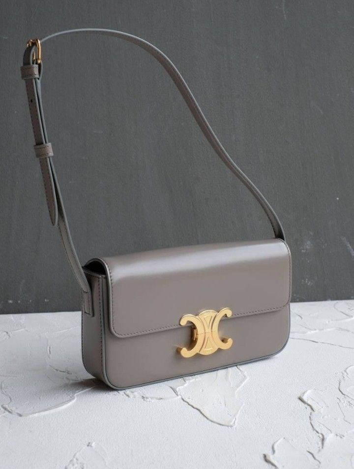 Celine triomphe pebble best sale