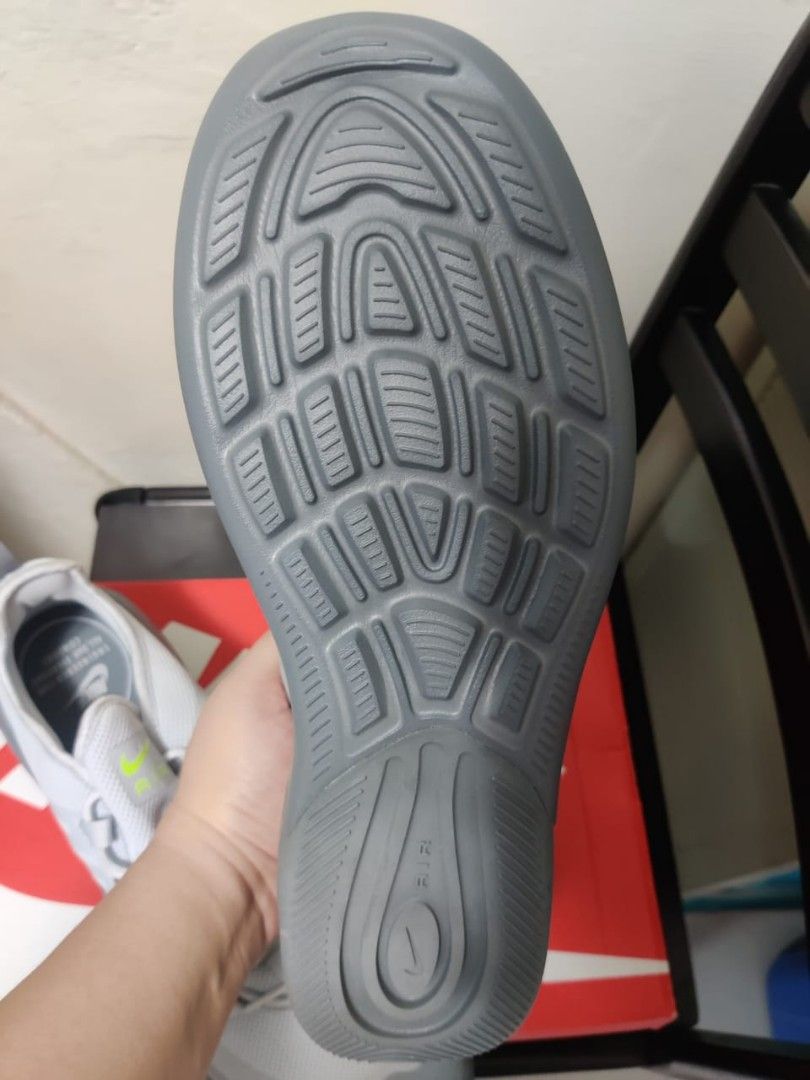 Nike axis deals nere