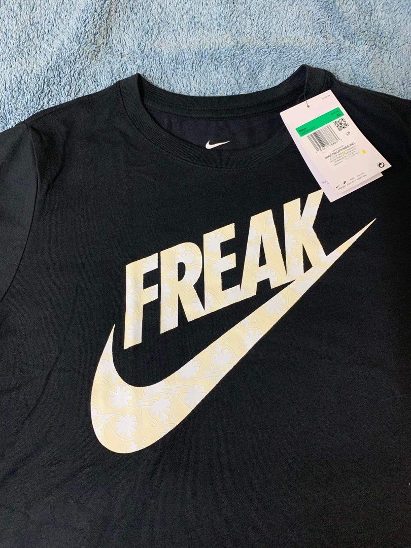 Nike freak discount shirt womens
