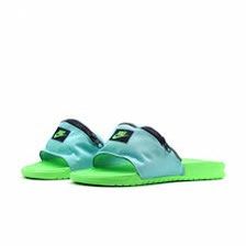 Nike sliders size 4 uk hot sale