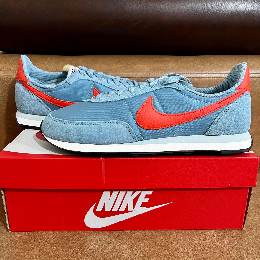 nike waffle trainer sacai