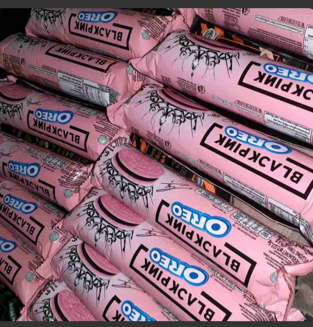 Oreo Blackpink / oreo Black Pink viral, Makanan & Minuman, Makanan ...