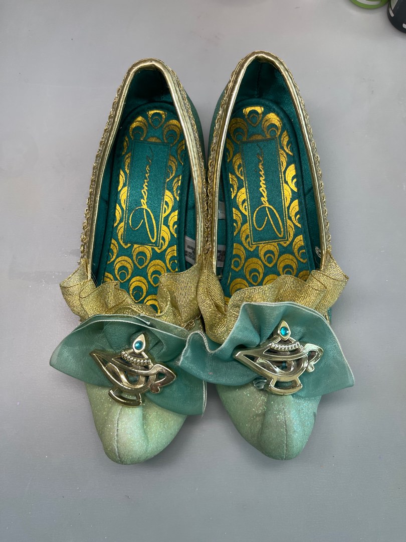 Aladdin jasmine inspired heels | Disney shoes, Disney high heels, Geek  clothes