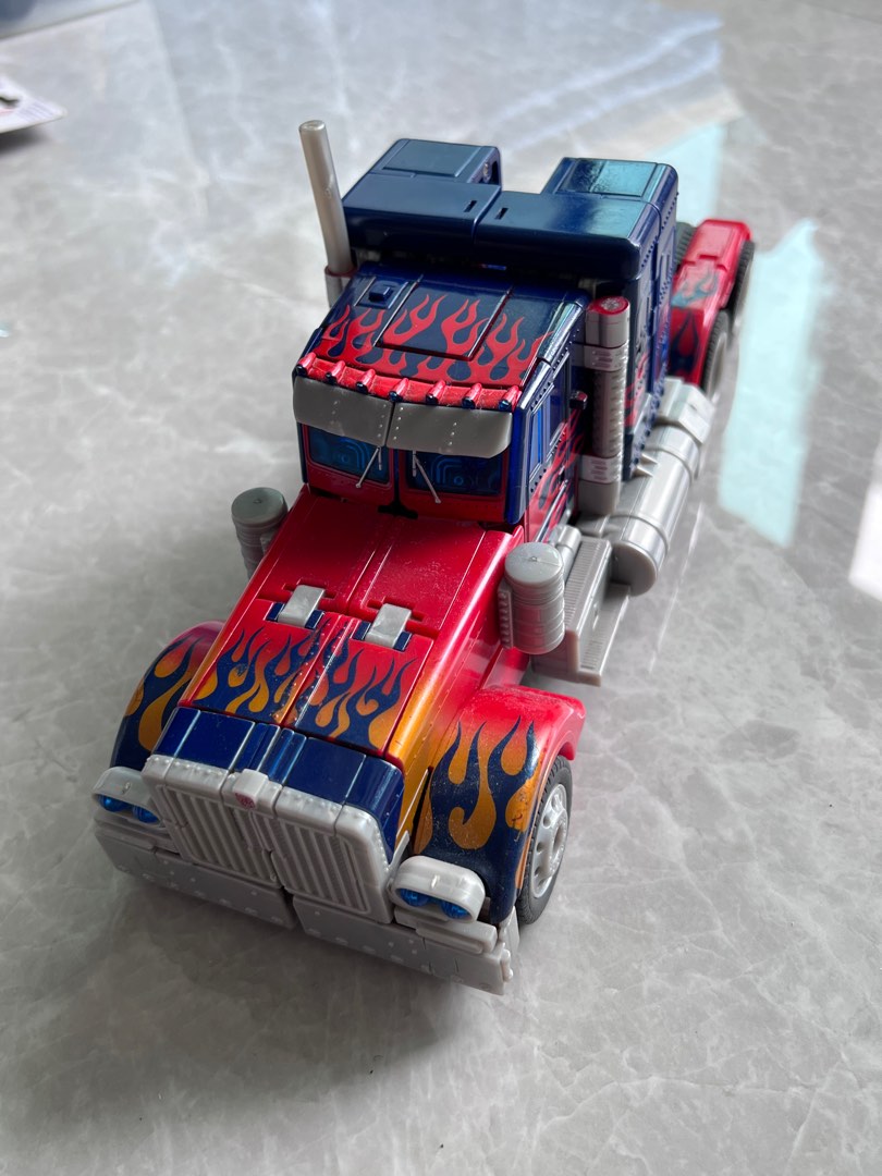 Original High Quality Transformers Optimus prime, Hobbies & Toys, Toys