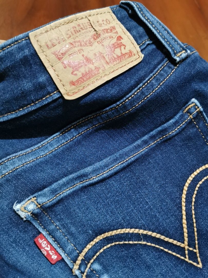 Original Levi's 535 SUPER SKINNY w29xl32, Women's Fashion, Bottoms, Jeans  on Carousell