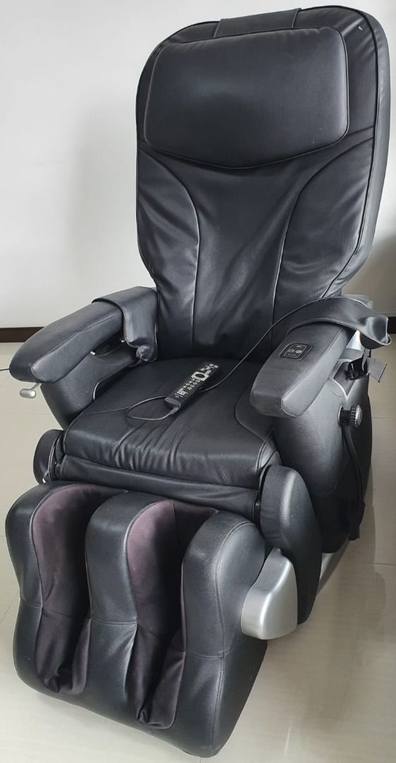 OSIM Massage Chair OS7803 iMedic PRO, Health & Nutrition, Massage Devices on Carousell