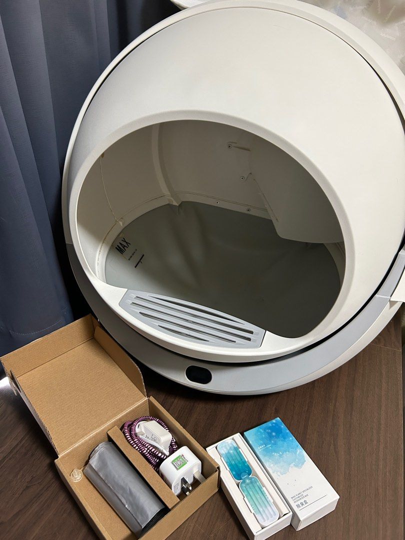 PETREE automatic cat litter box WiFi first gen, Pet Supplies, Homes