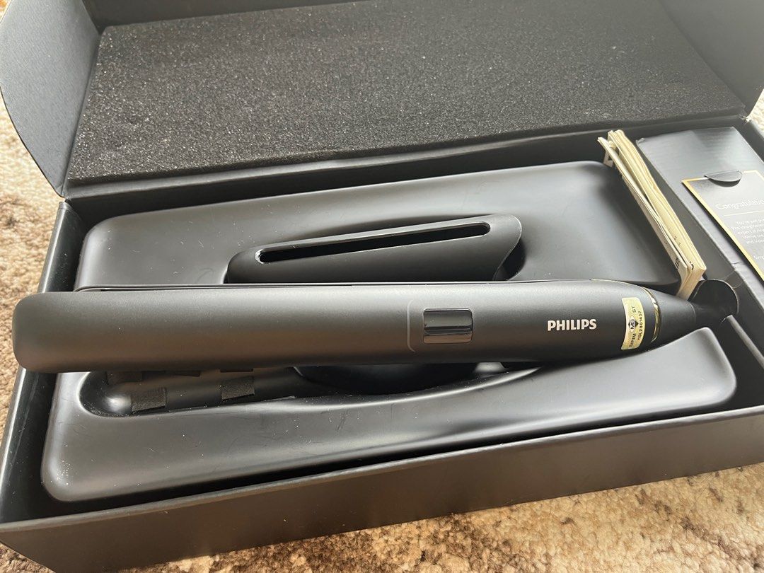 Philips HPS930 Pro Titanium Coated Plates Hair Straightener