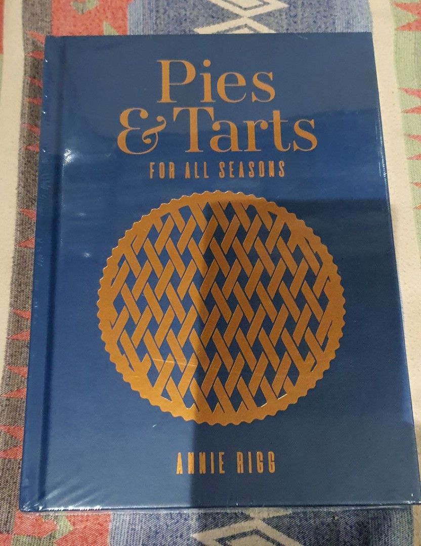 Pies & Tarts For All Seasons Annie Rigg Sealed and New, Hobbies & Toys, Books & Magazines