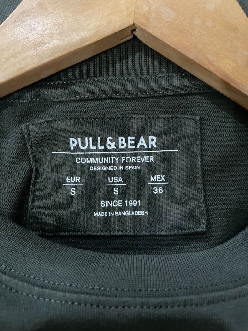 Pull & Bear Army Dark Green Long Sleeve T-Shirt, Men'S Fashion, Tops &  Sets, Tshirts & Polo Shirts On Carousell