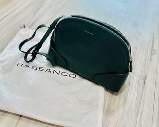 （分類：）位於 。 由 bellessss 提交（商品編號 1200817148，圖片 1）。簡介： 。