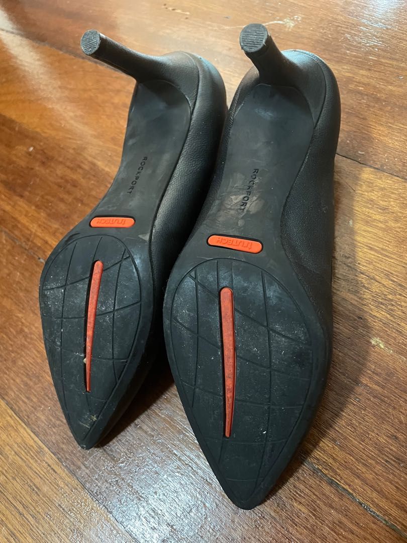 Rockport Black Pumps Size 5 (Category: Heels) located in Quezon City. Submitted by be_declutterandthrift (Listing ID 1200908562, Image 3). Description: Bought for 3K+. Used only a few times, size too small. .