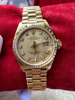 (Category: ) located in . Submitted by Watchaholics (Listing ID 1200799986, Image 1). Description: .