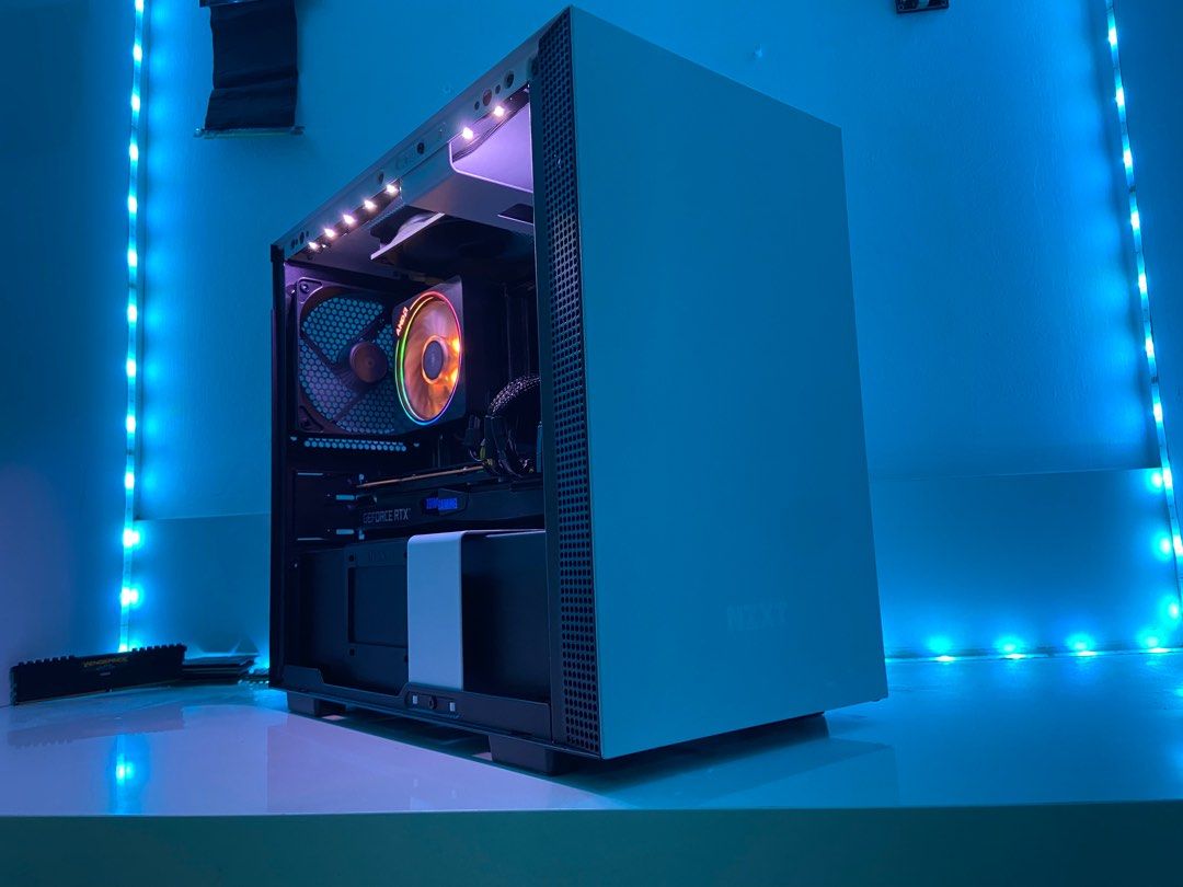 Ryzen 7 3700X RTX 2070 SUPER gaming PC Workstation desktop computer