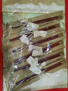 Satin table mat gift set