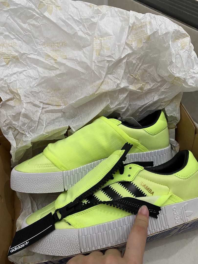 adidas sambarose neon