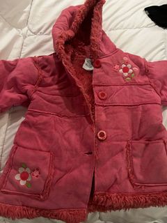 (Category: ) located in . Submitted by isabel618 (Listing ID 1200906097, Image 1). Description: .
