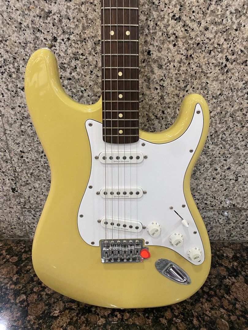 Squier Classic Vibe 70s Stratocaster Electric Guitar, Laurel FB,Vintage ...